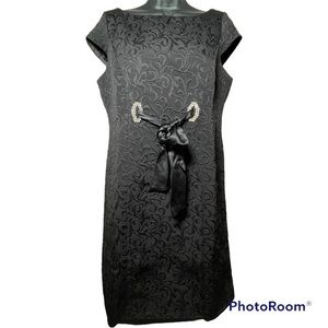 𝅺Taylor Sheath Dress With Rhinestones and Satin Tie | 8